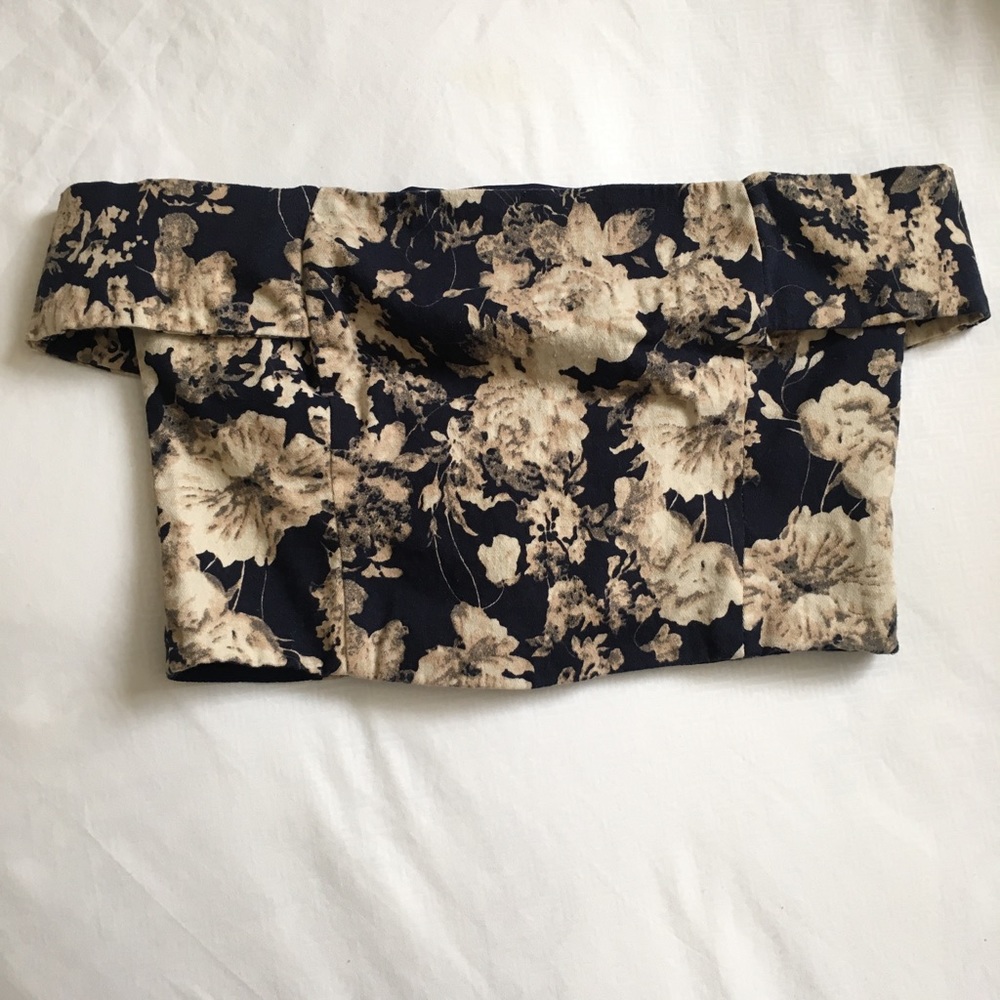 FLORAL OFF THE SHOULDER CROP TOP ANGL CLOTHING - Picture 2 of 7